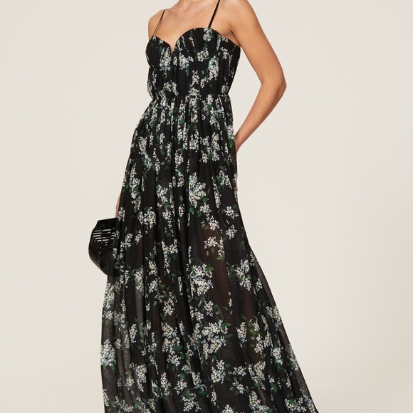 sau lee Dresses & Skirts - Sau Lee Black Dress